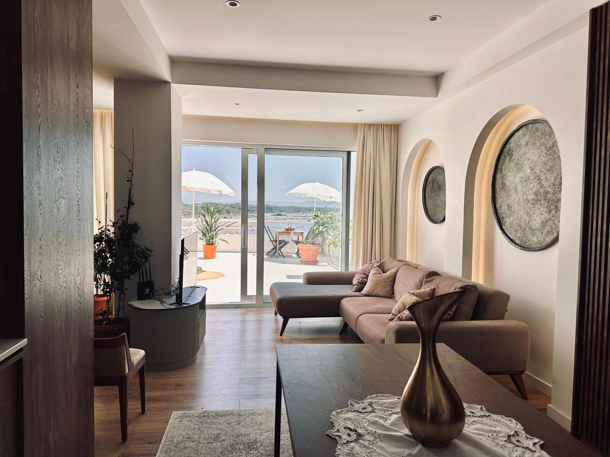 Palastura Apartments Ulcinj Eksteriør bilde